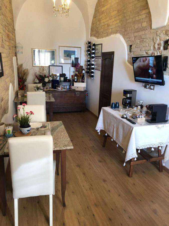 B&B La Casa Del Prete ริปาตรานโซเน ภายนอก รูปภาพ