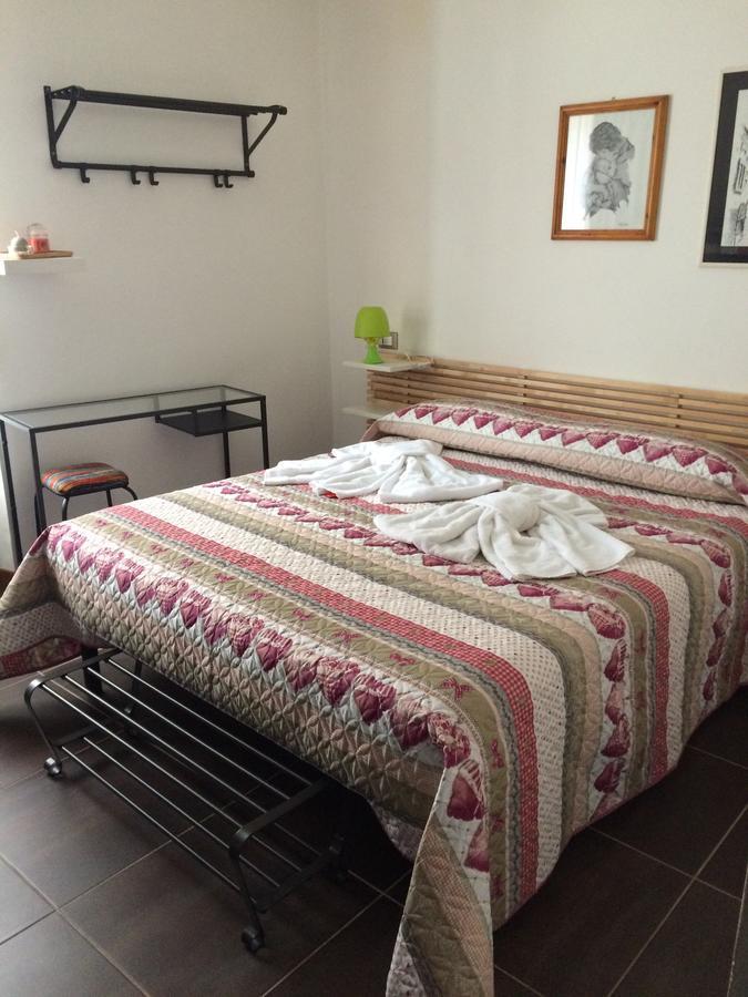 B&B La Casa Del Prete ริปาตรานโซเน ภายนอก รูปภาพ