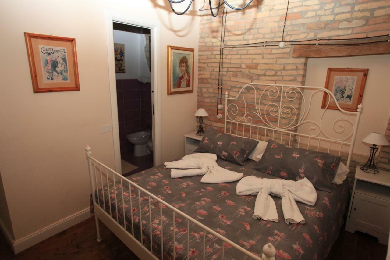 B&B La Casa Del Prete ริปาตรานโซเน ภายนอก รูปภาพ