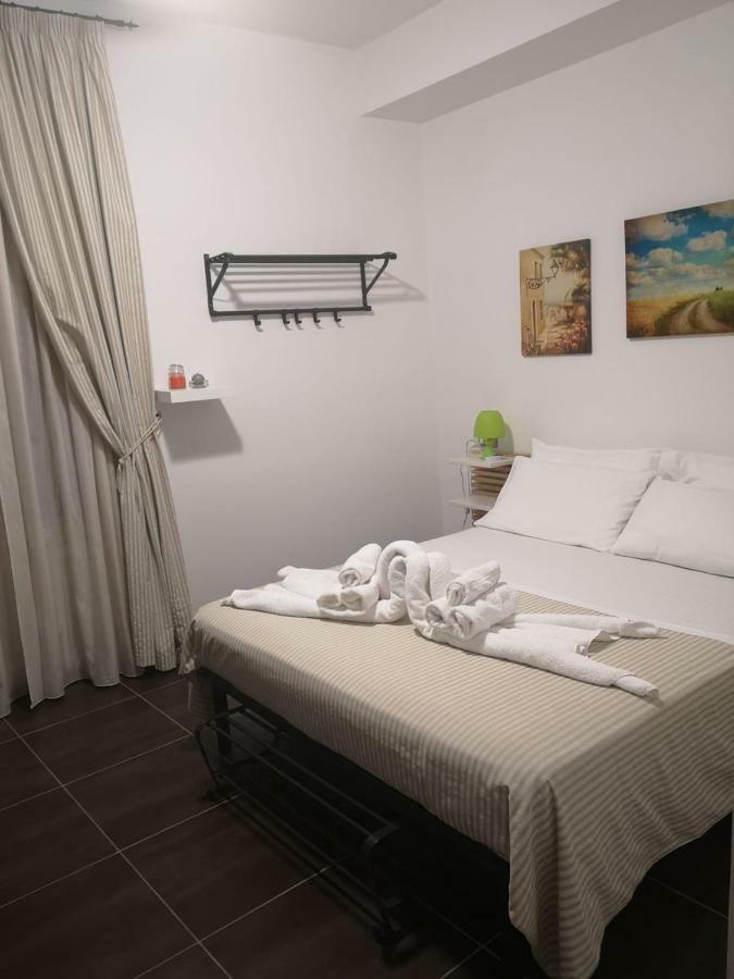 B&B La Casa Del Prete ริปาตรานโซเน ภายนอก รูปภาพ