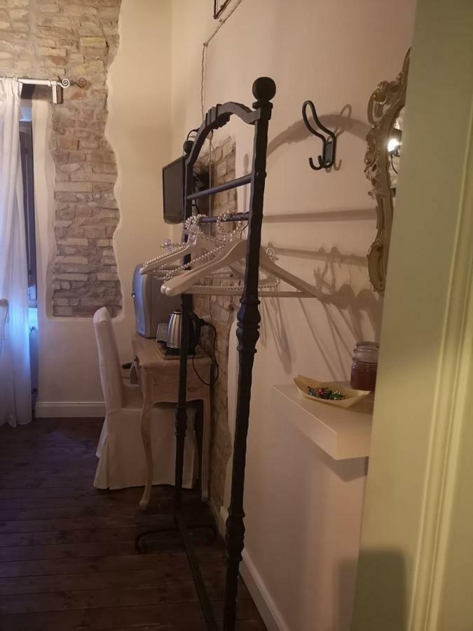 B&B La Casa Del Prete ริปาตรานโซเน ภายนอก รูปภาพ