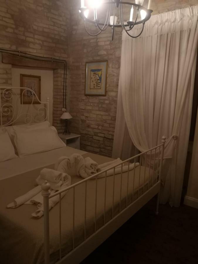 B&B La Casa Del Prete ริปาตรานโซเน ภายนอก รูปภาพ